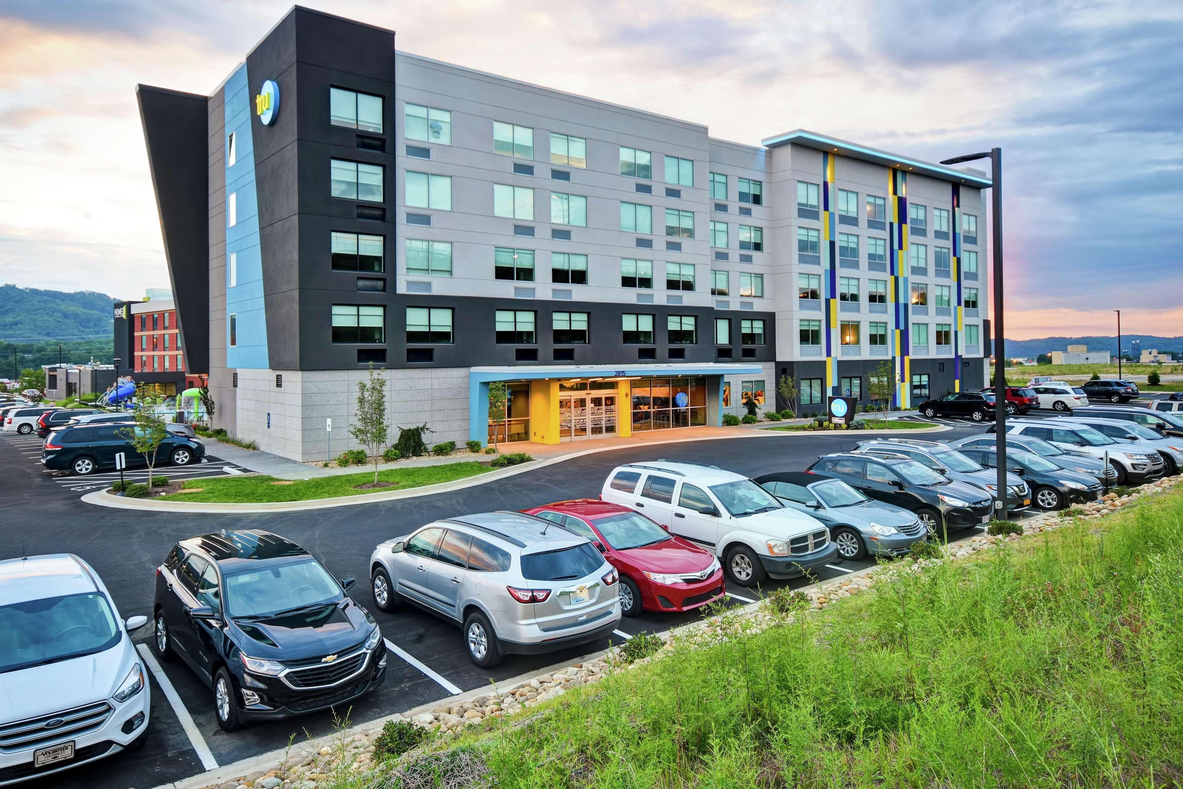 Tru By Hilton Pigeon Forge Hotel Exterior photo