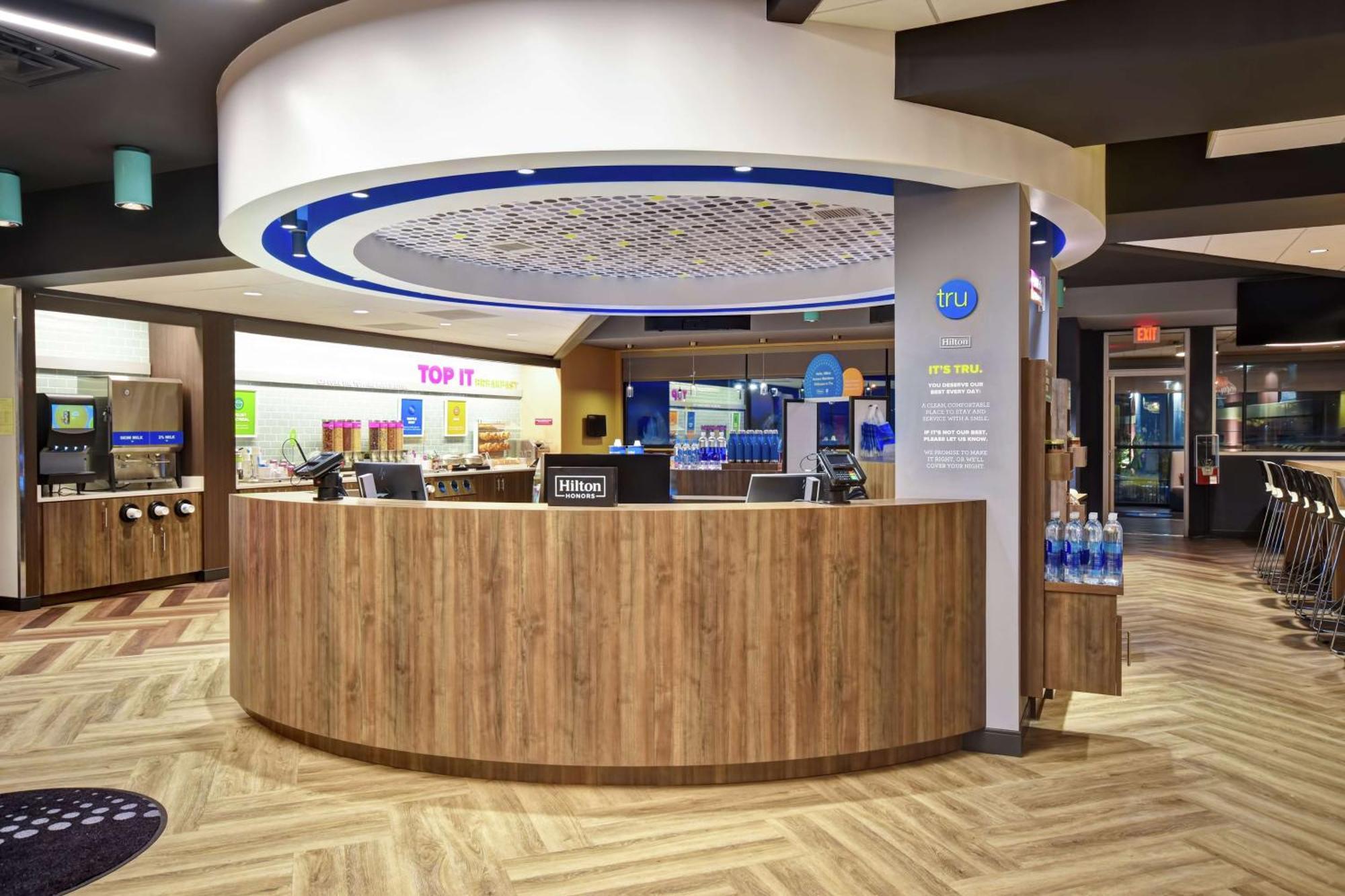 Tru By Hilton Pigeon Forge Hotel Exterior photo